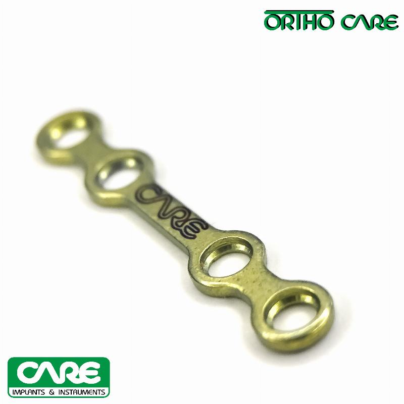 Пластина пряма з 4 отворами, перемичка 9 мм, товщина 1,0 мм